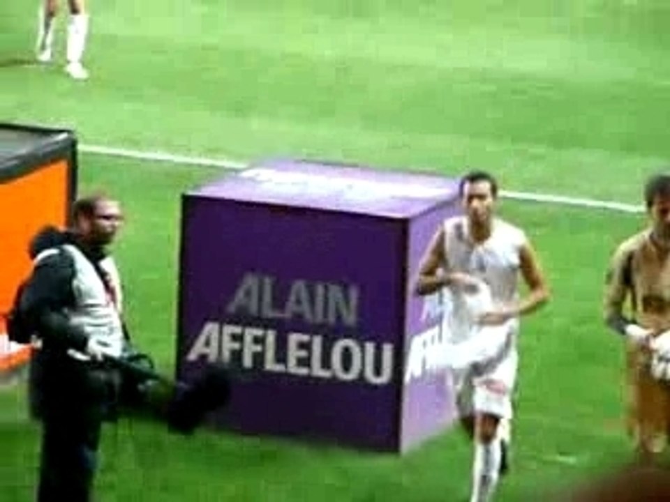 PSG - MONACO - Lancer de Maillots - Coup de sifflet final