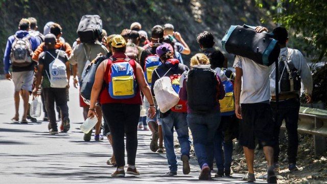 Gobierno de Colombia regularizará a los venezolanos en el país