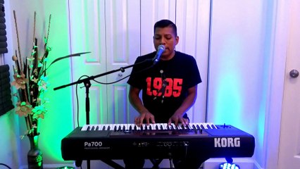 Reyes Garcia Tecladista de chicago tocando puras costeñas movidas, contrataciones 773-603-7067