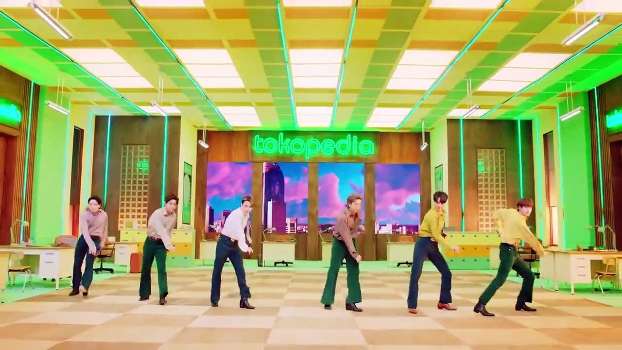 (250121) BTS X Tokopedia - Dynamite Perform in #TokopediaWIB TV Show