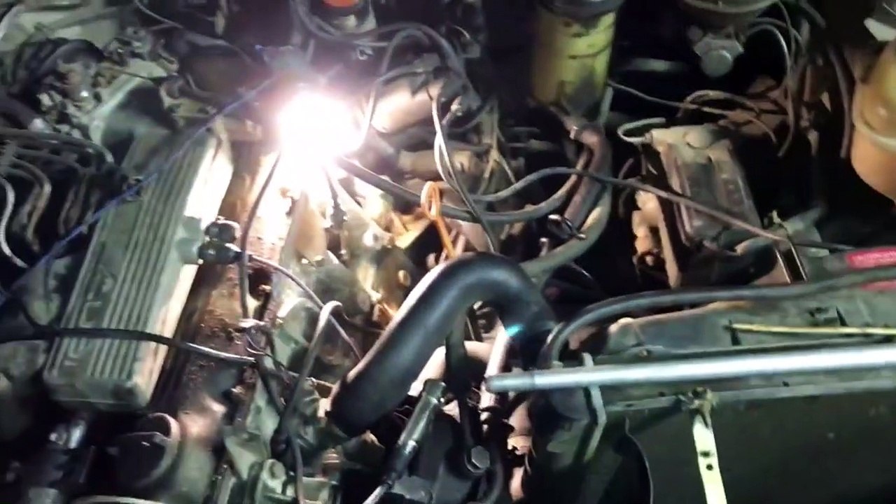 AUDI 100 QUATTRO за 45000 рублей - ЗАПУСК ДВИГАТЕЛЯ или ДРЕВНЕЕ ЗЛО ОЖИЛО