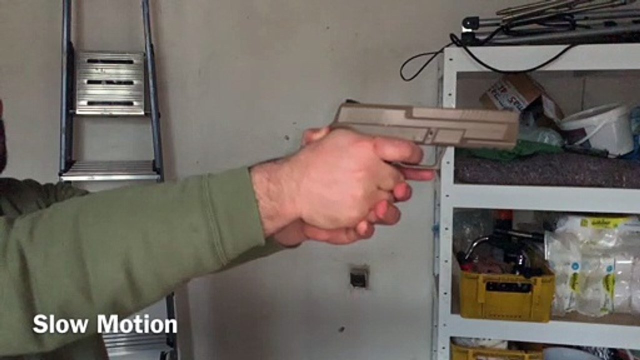 Cyma 127 AEP 6mm Airsoft Fun Shots