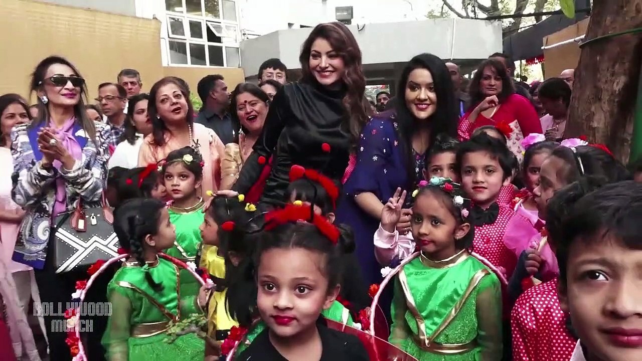 Urvashi Rautela Inaugurates The Bonsai Bonanza, Ikebana Exhibition