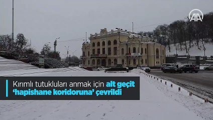 Kırımlı tutukluları anmak için alt geçit 'hapishane koridoruna' çevrildi