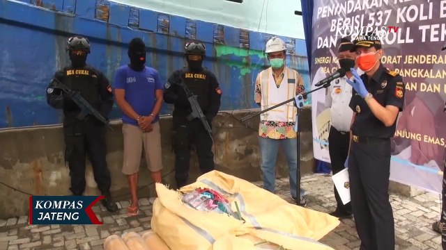Bea Cukai Sita 537 Koli Pakaian Bekas dan Tekstil Selundupan