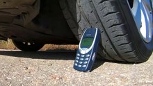 EXPERIMENT_CAR_vs_NOKIA_3310