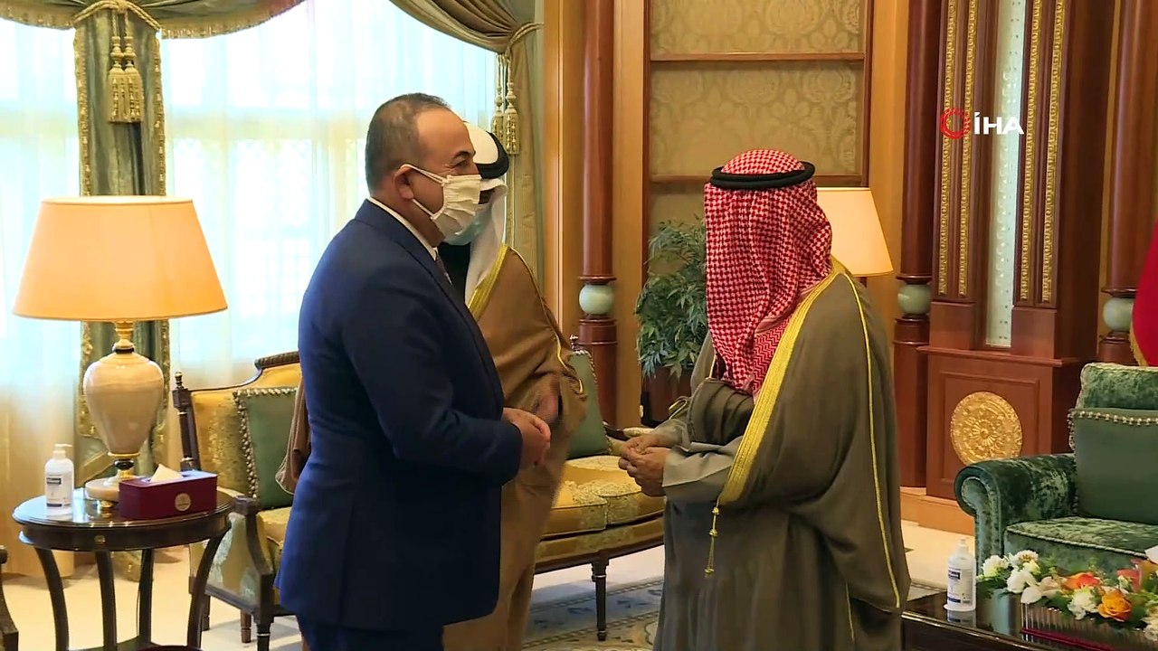- Bakan Çavuşoğlu Kuveyt Emiri Es-Sabah tarafından kabul edildi