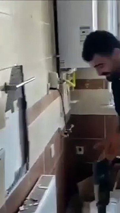 Astuce : enlever son carrelage facilement