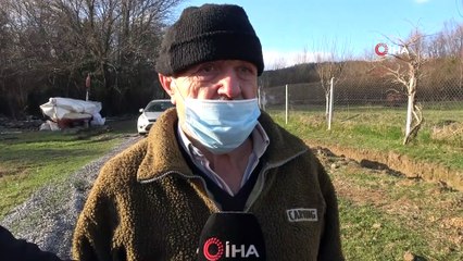 3 mahalleyi boşaltan yangının izleri koyunların üzerinde kaldı