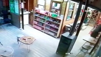 Aracıyla kafeye girdi, çalışan kadın ölümden kıl payı kurtuldu