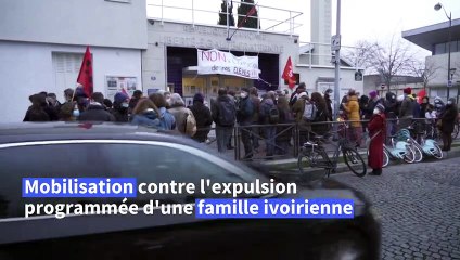 Paris: rassemblement contre l'expulsion d'une famille ivoirienne