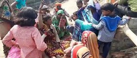 खीरी जिले से गए लापता लोगों की तादाद बढ़ती जा रही, लापता 34 लोगों की एक लिस्ट जिला प्रशासन को जारी