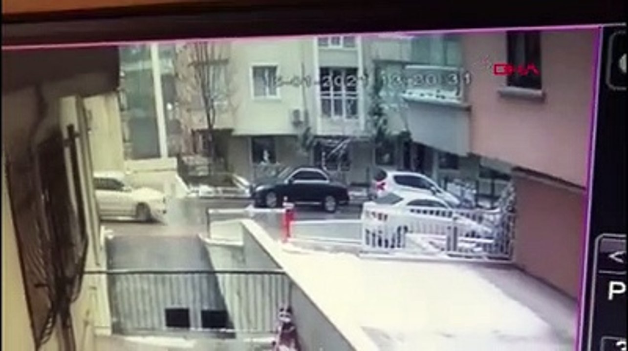 Selçuk Özdağ'a saldırının net görüntüleri ortaya çıktı