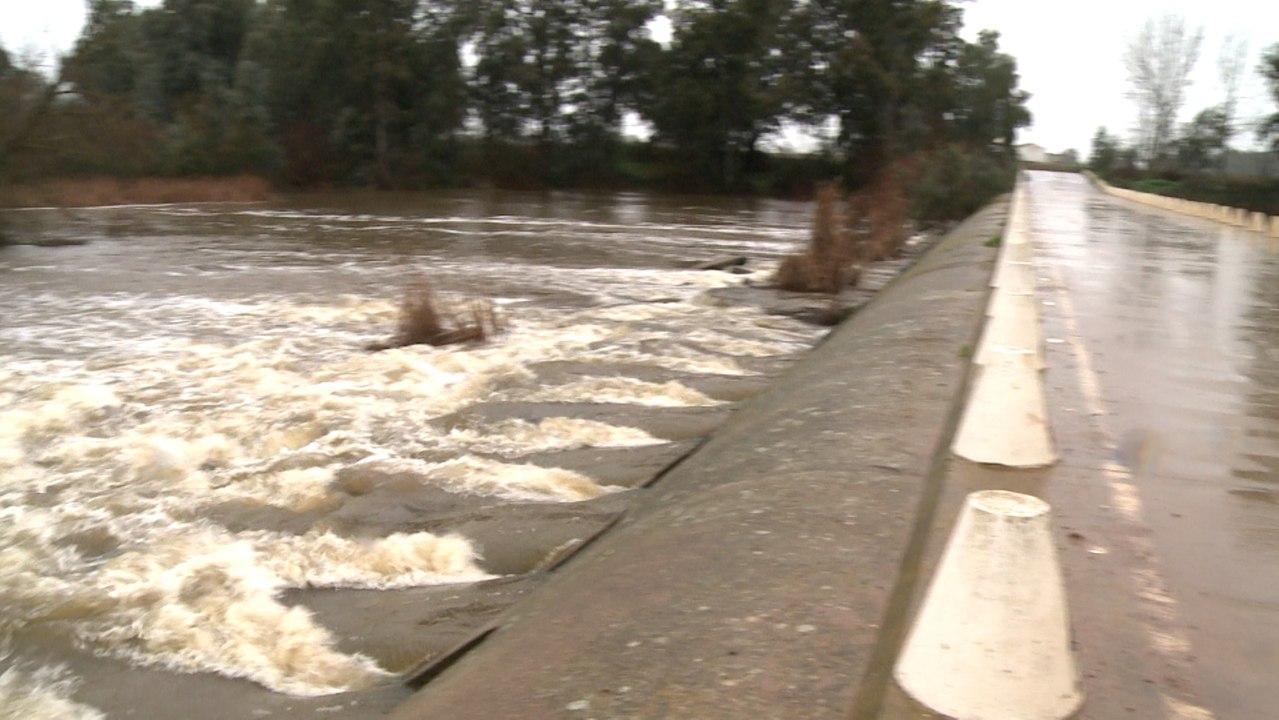 Crecida de ríos y embalses en Extremadura por las fuertes lluvias