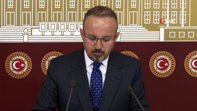 Bülent Turan: “Düne kadar CHP’nin afişlerini astığı, düne kadar’ Cumhurbaşkanı adayımız olacak, Türkiye’yi yönetecek’ dedikleri kişi ‘Amerika’dan demokrasi dilenenlerle yolumu ayırdım’ diyor