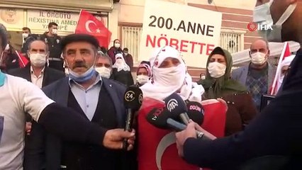 Evlatlarını PKK'nın elinden kurtarmak isteyen ailelerin sayısı 200'e ulaştı