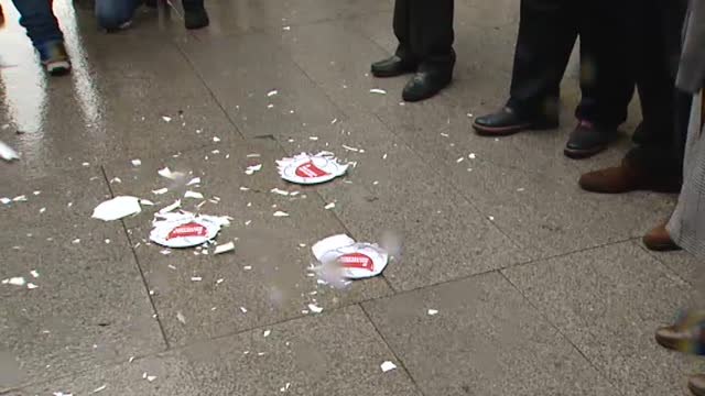 Los hosteleros no quieren seguir pagando los platos rotos