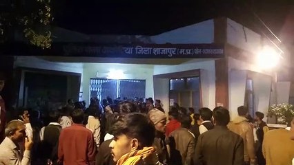 क्रिकेट खेलने की बात को लेकर युवक झगड़े, विवाद ने लिया बड़ा रूप