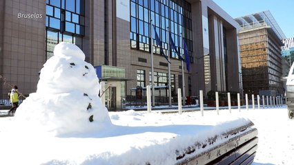 Tormentas de nieve golpean norte de Europa