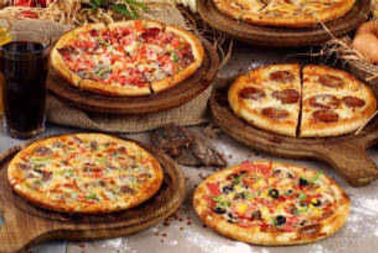 The Most Popular Pizza Toppings in the US (National Pizza Day)