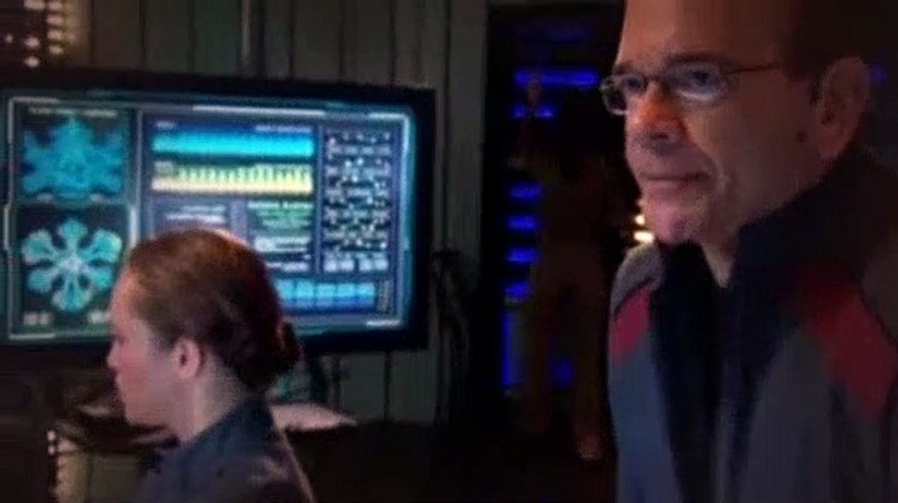 Stargate Atlantis S05E06 - The Shrine