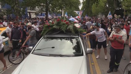 Despiden al 'Morro' García en Uruguay entre lágrimas y euforia