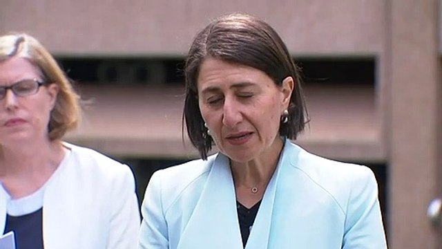 Face masks no longer mandatory except on public transport