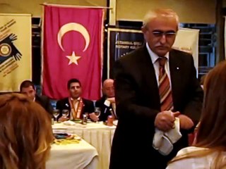 Mason kuruluşunda 'şaklabanlık' yaptığı ortaya çıktı! Millete hakaret eden Bingür Sönmez, kayıplara karıştı!