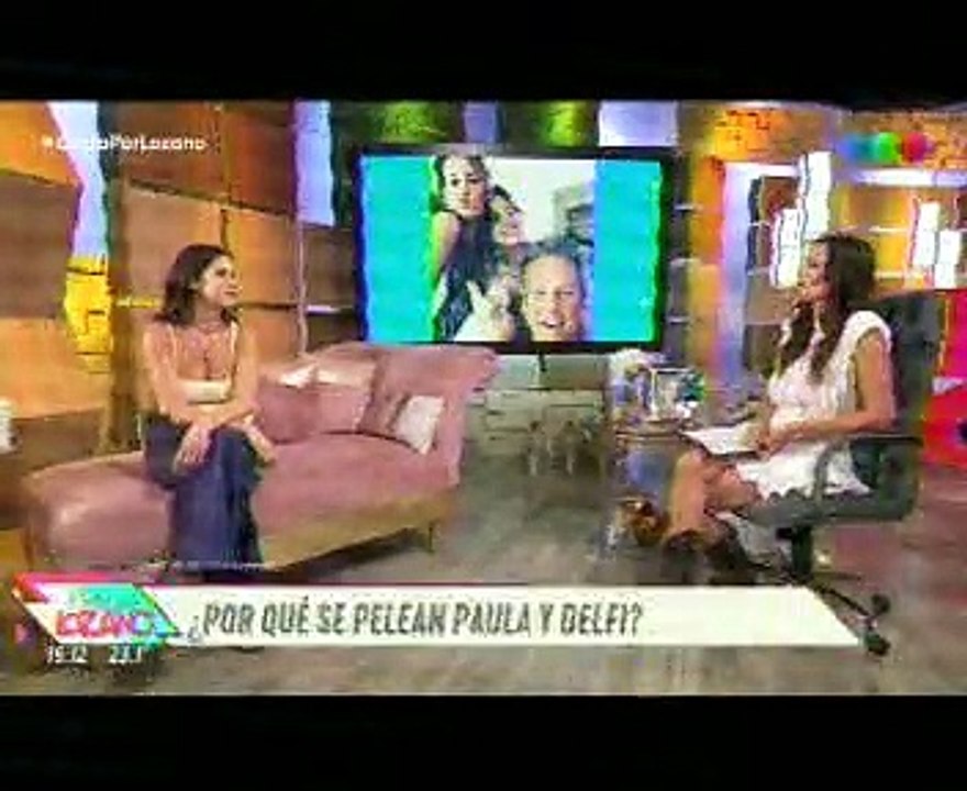Paula en Cortá por Lozano 2 (con Delfi) - 09 de Febrero