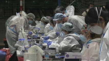 España cruza una nueva barrera en contagios y muertes por coronavirus