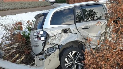 Collision entre un train de marchandises et une voiture à Kermt