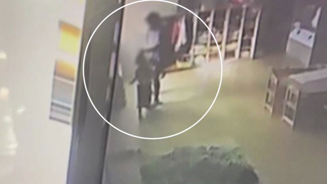 특수반 교사가 100차례 학대 ...인천 어린이집 교사 2명 영장 / YTN