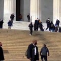 Kamala Harris, Lincoln Anıtı merdivenlerinde koşu yaptı; Gizli Servis takip etmekte zorlandı