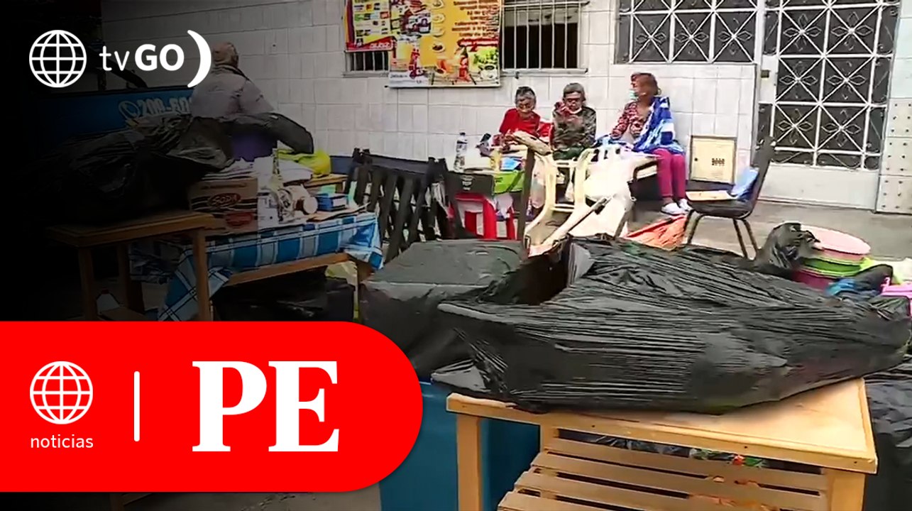 Pareja de ancianos y sus hijas con discapacidades fueron desalojados | Primera Edición