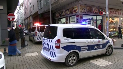 Beyzbol sopasıyla dövüp, silahla vurdular...Dehşet anları kamerada