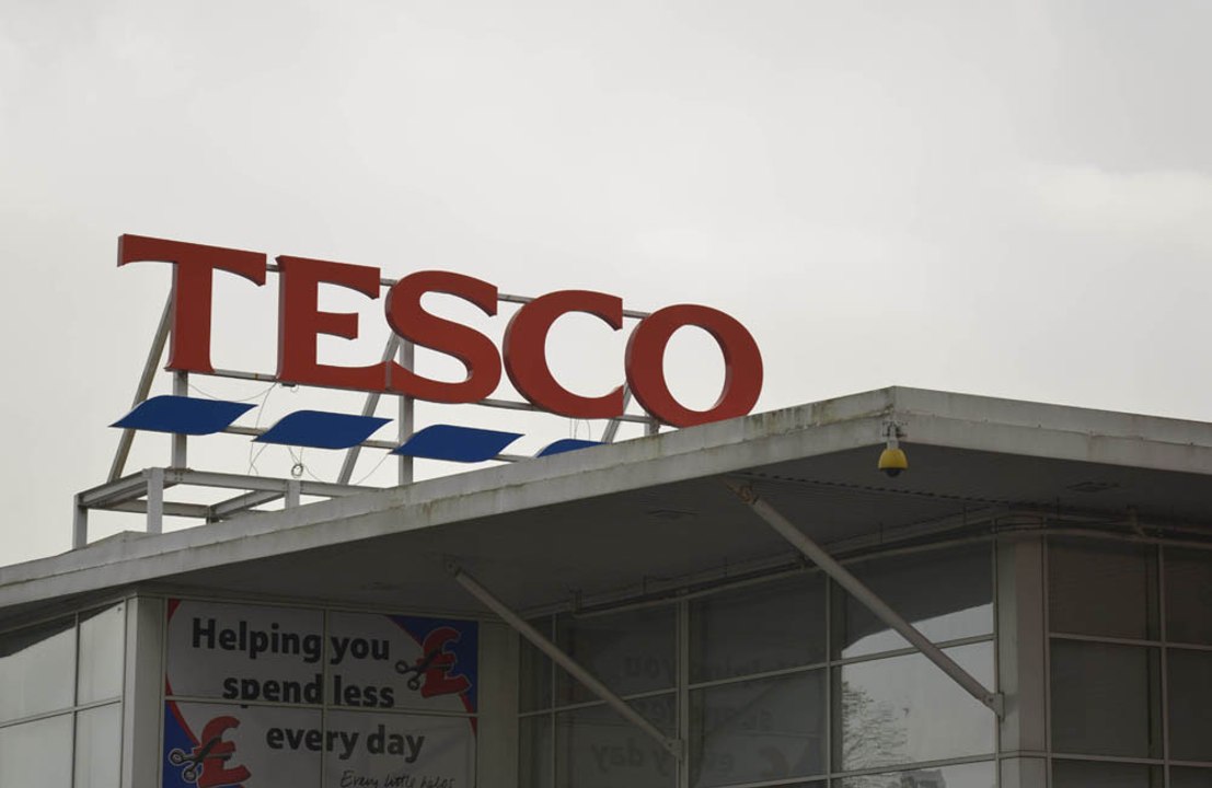 Tesco calls for tax increase for online retailers video Dailymotion