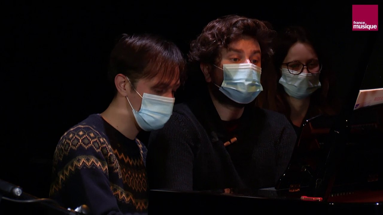 Igor Stravinsky : Petrouchka - Premier tableau (extrait)