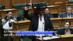 Nouvelle-Zélande: un député maori rejette le port de la cravate, 