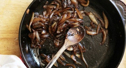 How to Caramelize Onions