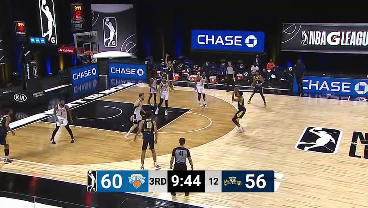 Devin Robinson (21 points) Highlights vs. Westchester Knicks