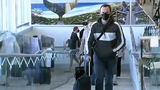 Travellers from Greater Melbourne area barred from entering SA