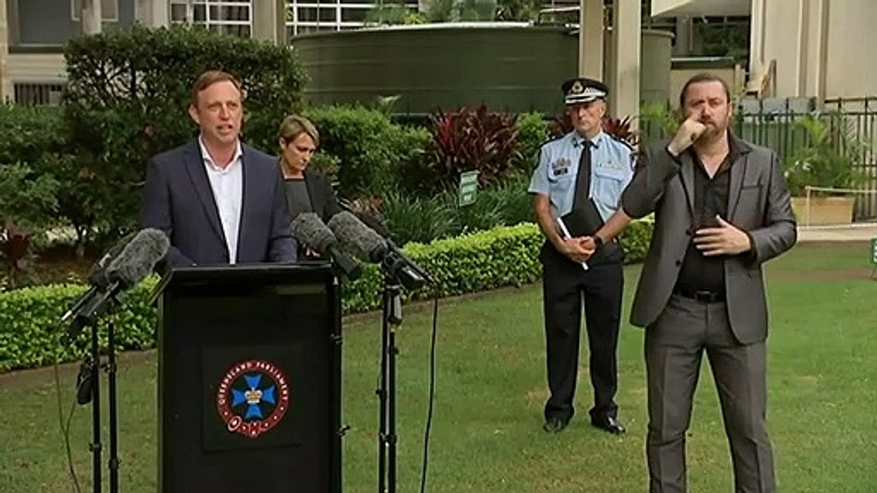 Qld introduces border pass system for arrivals from Victoria