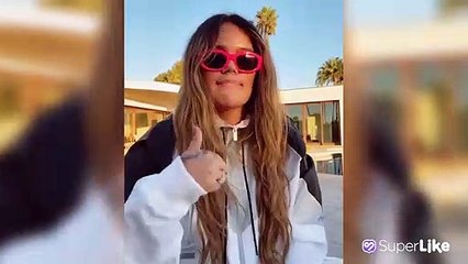 Karol G se cubrió con una pañoleta y sorprendió con plano abdomen