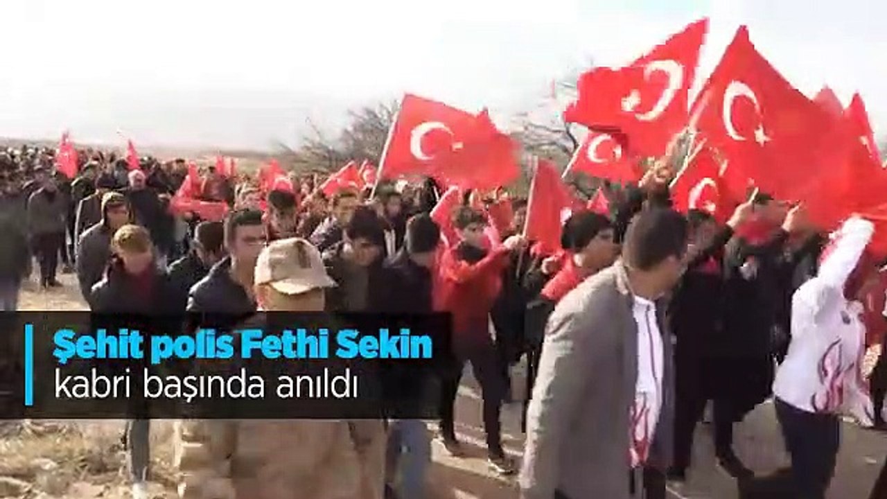 Şehit polis Fethi Sekin kabri başında anıldı