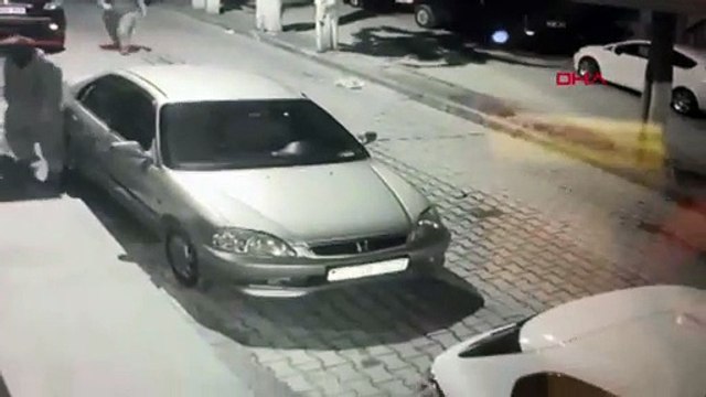 Rögar kapağını çaldılar, yoldan geçen kadın rögara düştü