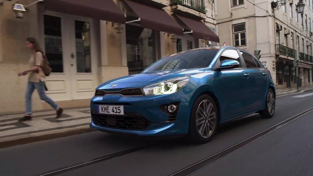 2021 Kia Rio Trailer