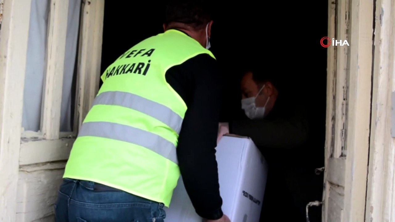 Vali Akbıyık’ın talimatıyla ev ziyaretleri sürüyor