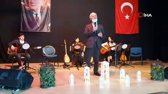Öğretmenler ve öğrencilerden velilere moral müziği