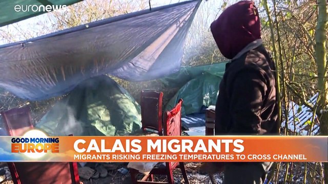 Calais migrants willing to risk freezing temperatures to cross the channel