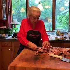 Cooking with Brenda Gantt "Ham & Beans"